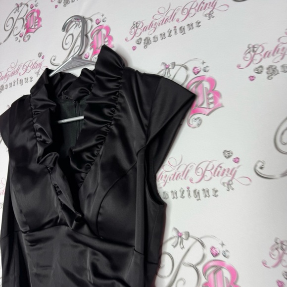 BA nites dress ruffle neckline cinching sexy bodycon tight fitting flattering - Picture 6 of 12